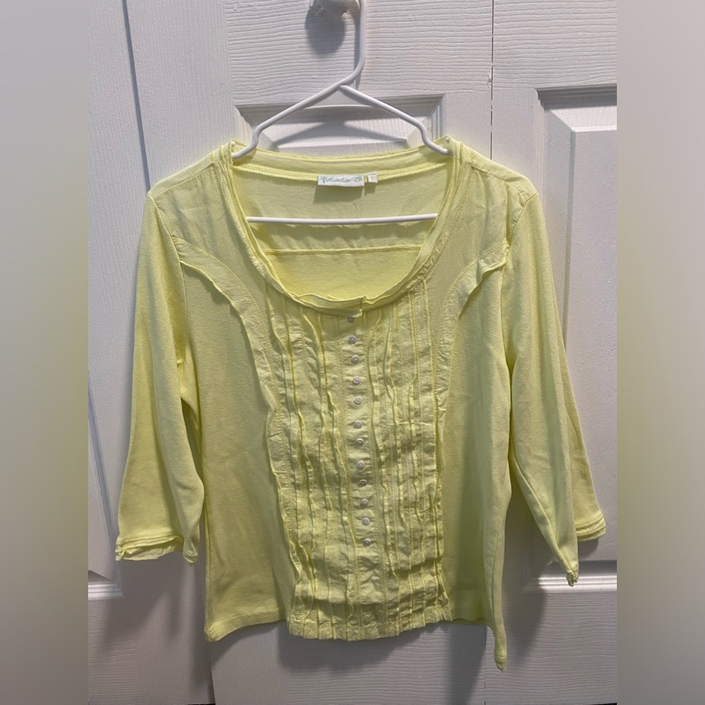 Lulu B Top
